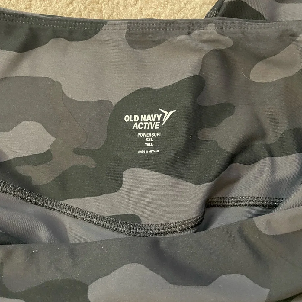 Old Navy power soft leggings - Picture 3 of 3